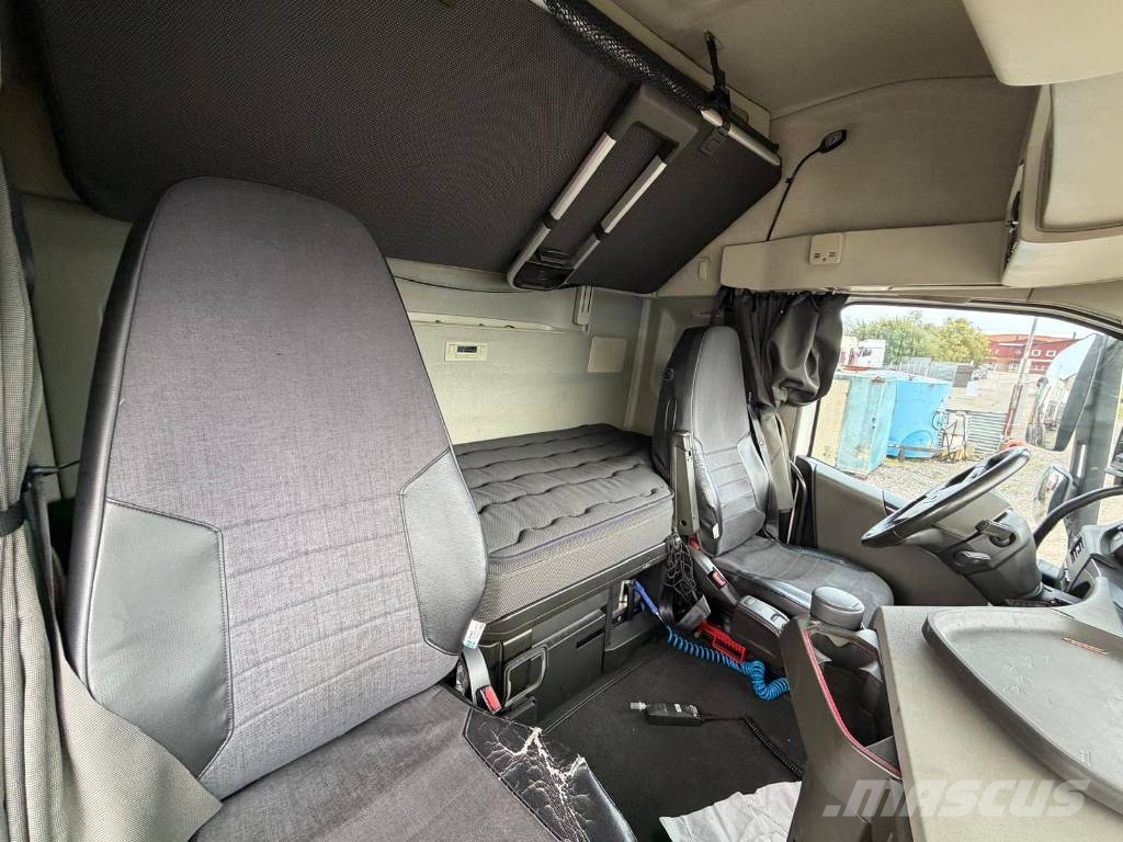 Volvo FH 6X2*4 Seri Nr 0912 Šasija ar kabīni