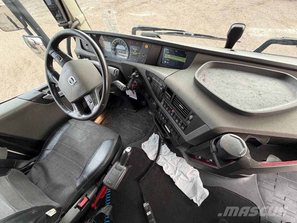 Volvo FH 6X2*4 Seri Nr 0912 Šasija ar kabīni