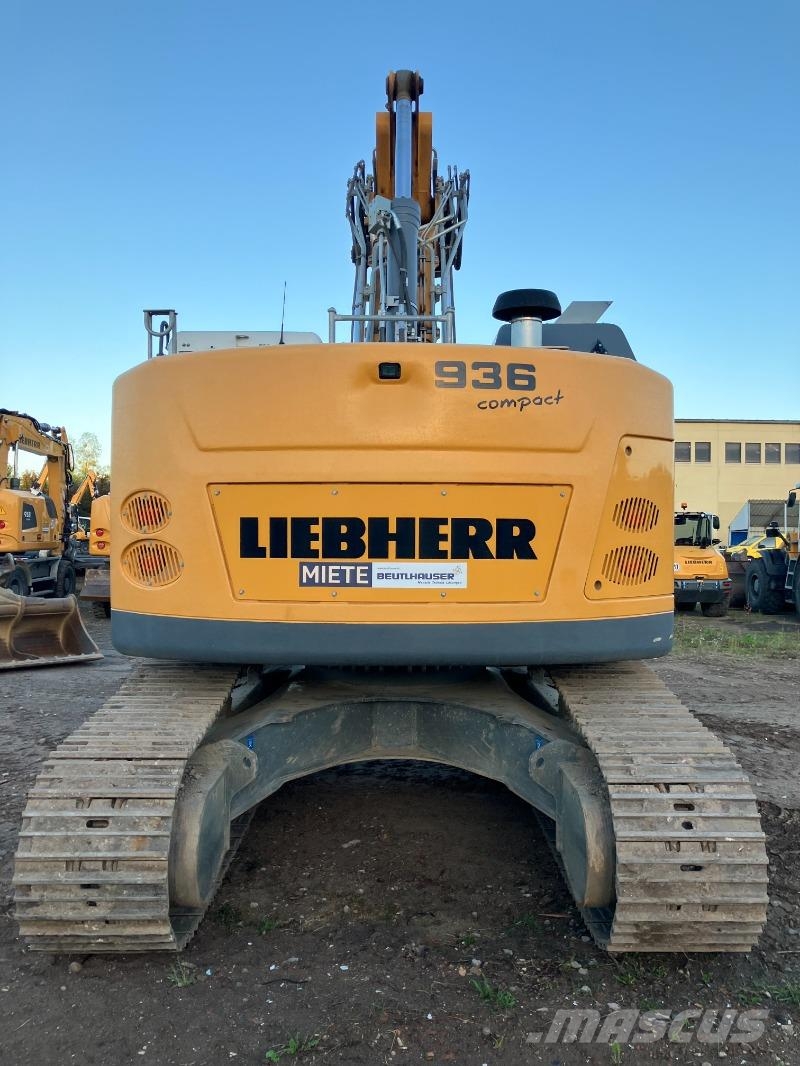 Liebherr R936 Bagri goseničarji
