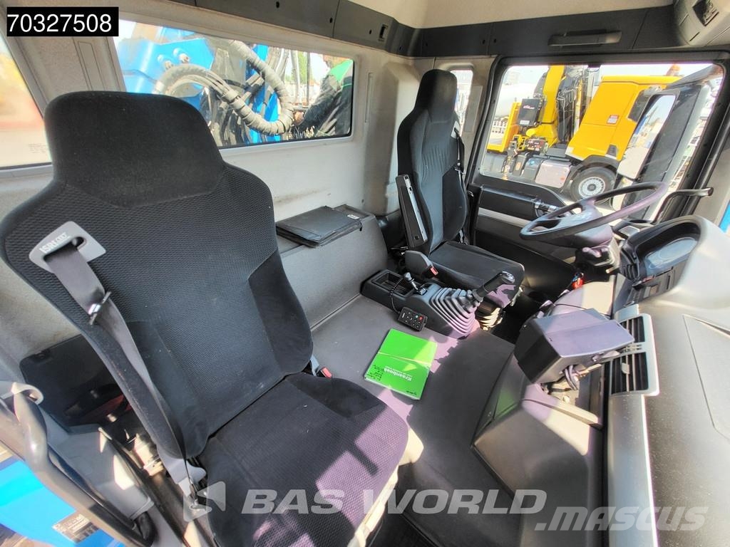 MAN TGS 35.360 TGS 8X4 Palfinger Q170Z95TR Z-Crane + H Camiones elevadores de gancho