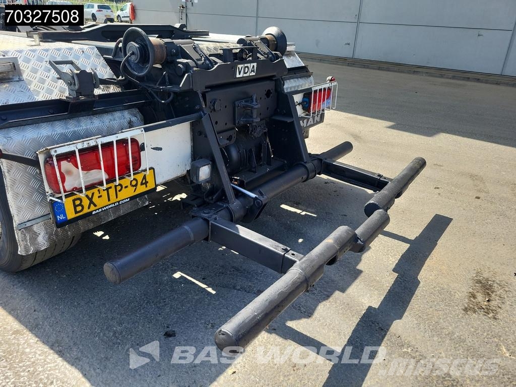 MAN TGS 35.360 TGS 8X4 Palfinger Q170Z95TR Z-Crane + H Camiones elevadores de gancho