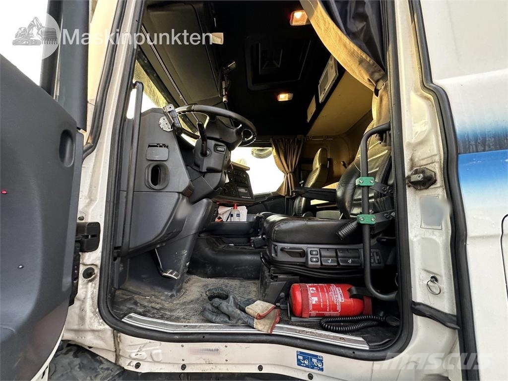 Scania R580LB8X4*4HNB Camiones bañeras basculantes o volquetes
