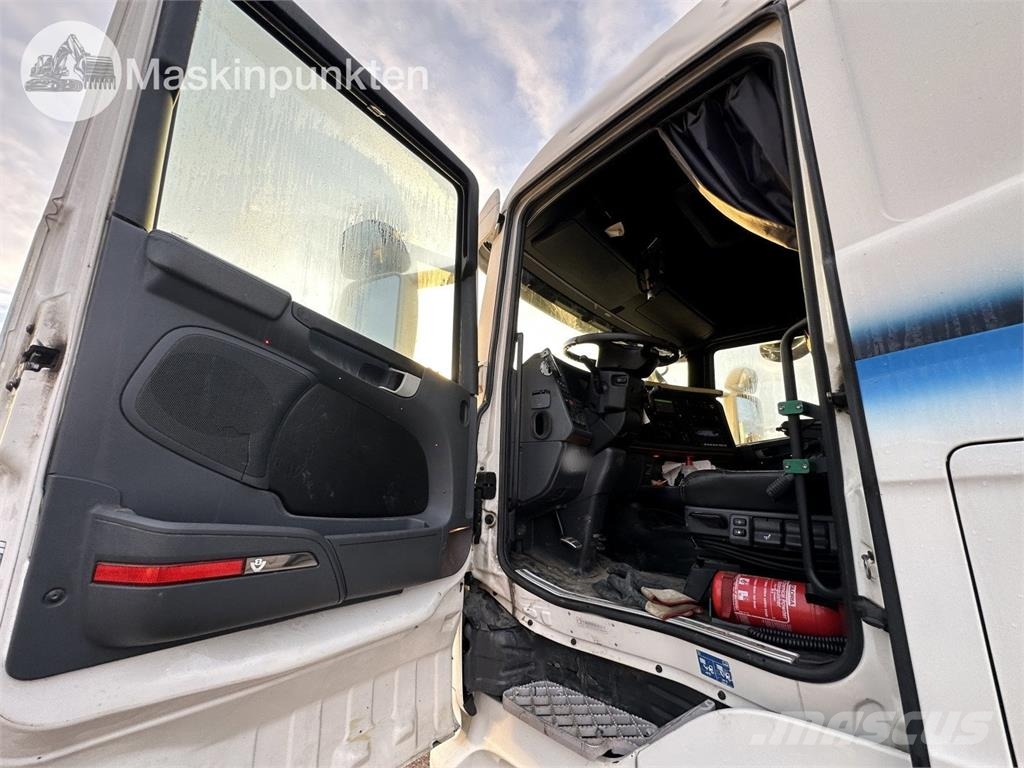 Scania R580LB8X4*4HNB Camiones bañeras basculantes o volquetes