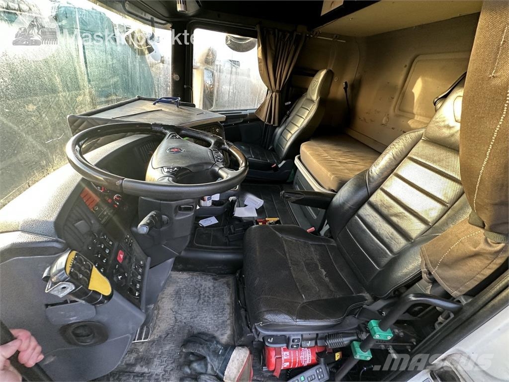 Scania R580LB8X4*4HNB Camiones bañeras basculantes o volquetes