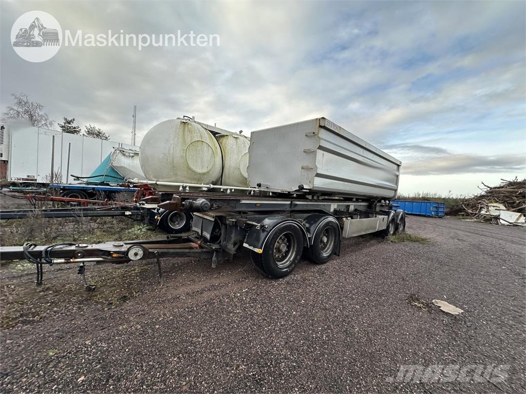 Scania R580LB8X4*4HNB Camiones bañeras basculantes o volquetes