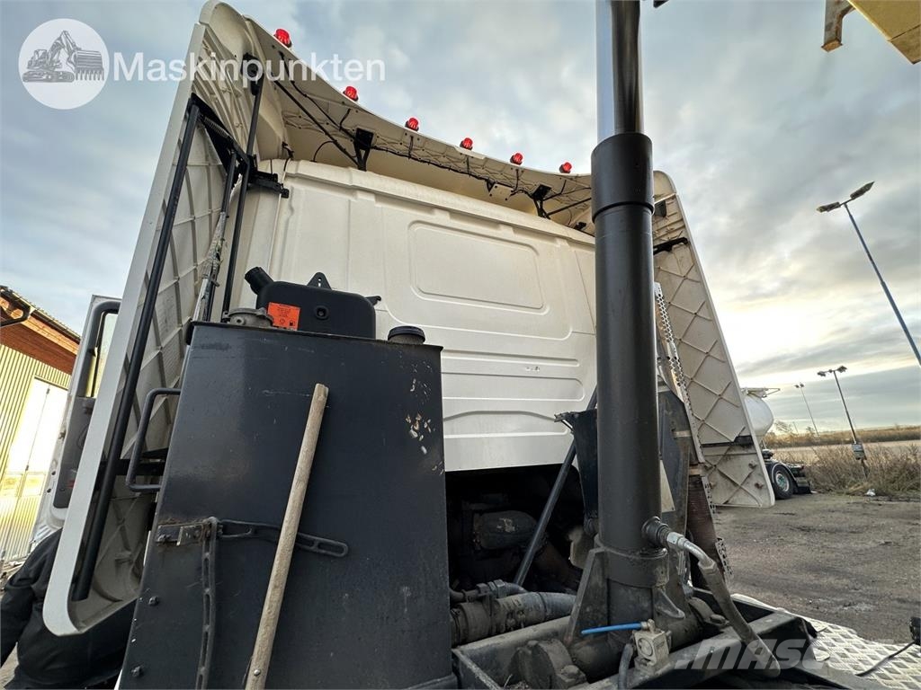 Scania R580LB8X4*4HNB Camiones bañeras basculantes o volquetes