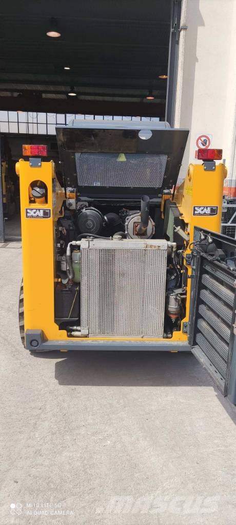 Gehl R 220 Skid steer loderler