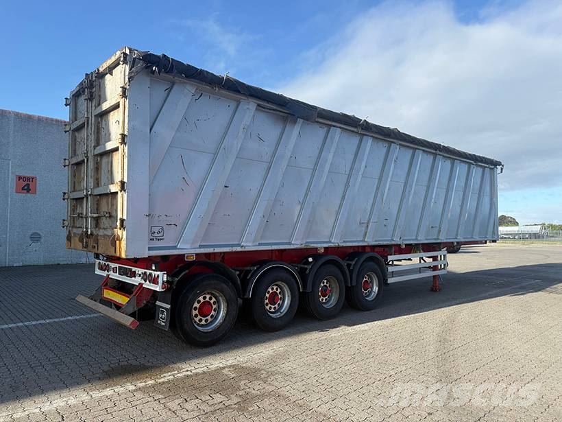 HK TIPPER 4 axle Hardox Tipper / 4 achse Hardox kipper Savivartės puspriekabės