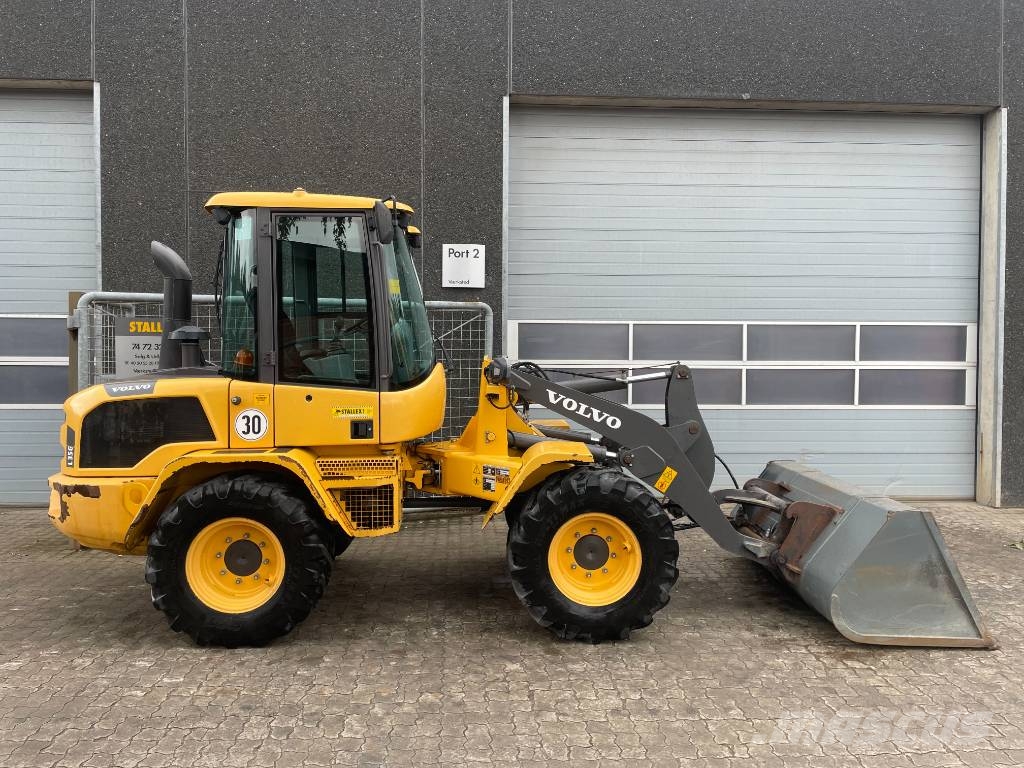 Volvo L35GS 輪胎式裝載機
