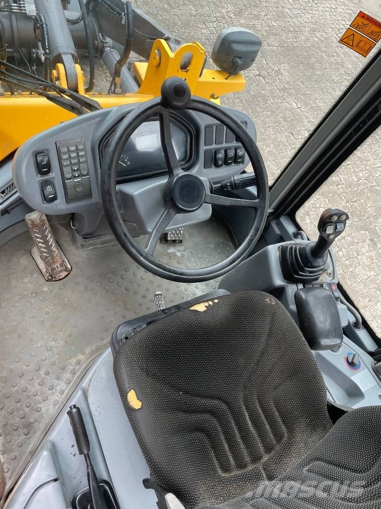 Volvo L35GS 輪胎式裝載機