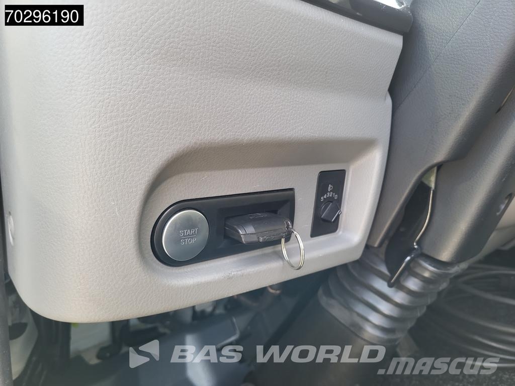 Mitsubishi 7C18 Mitsubishi 4X2 100% Electric! NL-Truck Carrie 冷藏车