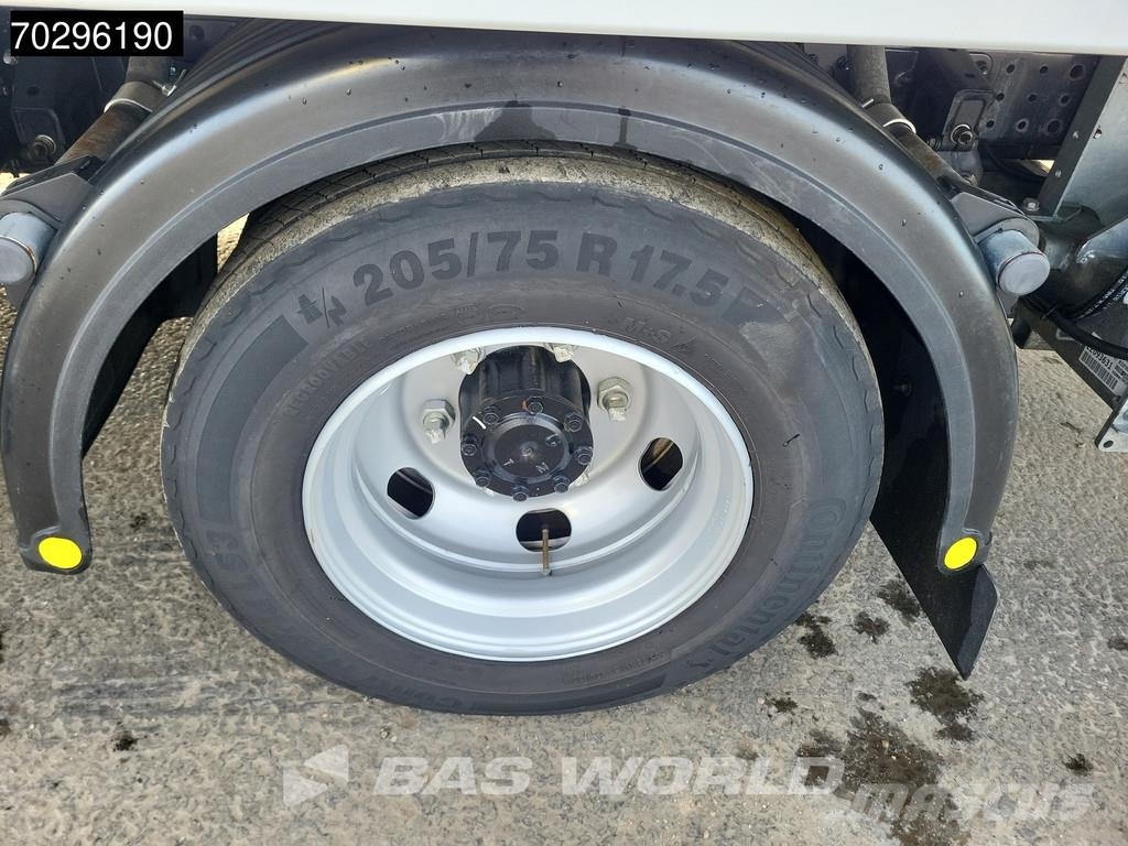 Mitsubishi 7C18 Mitsubishi 4X2 100% Electric! NL-Truck Carrie 冷藏车