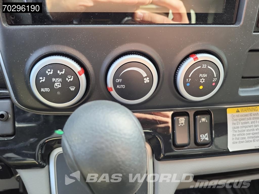 Mitsubishi 7C18 Mitsubishi 4X2 100% Electric! NL-Truck Carrie 冷藏车