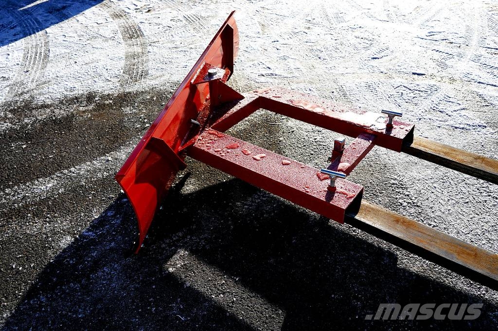 IM FRONTBLAD TRUCK MEKANISK Schneeschilde und -pflüge