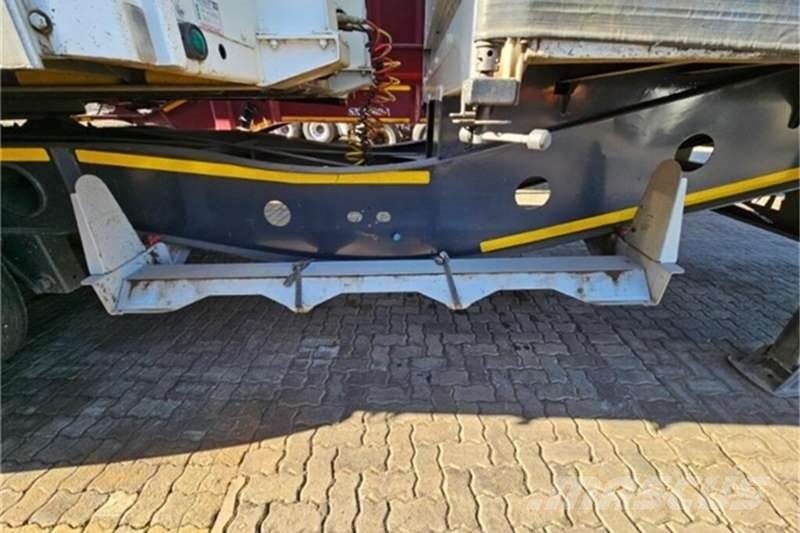 Afrit SUPER LINK TAUTLINER Other trucks