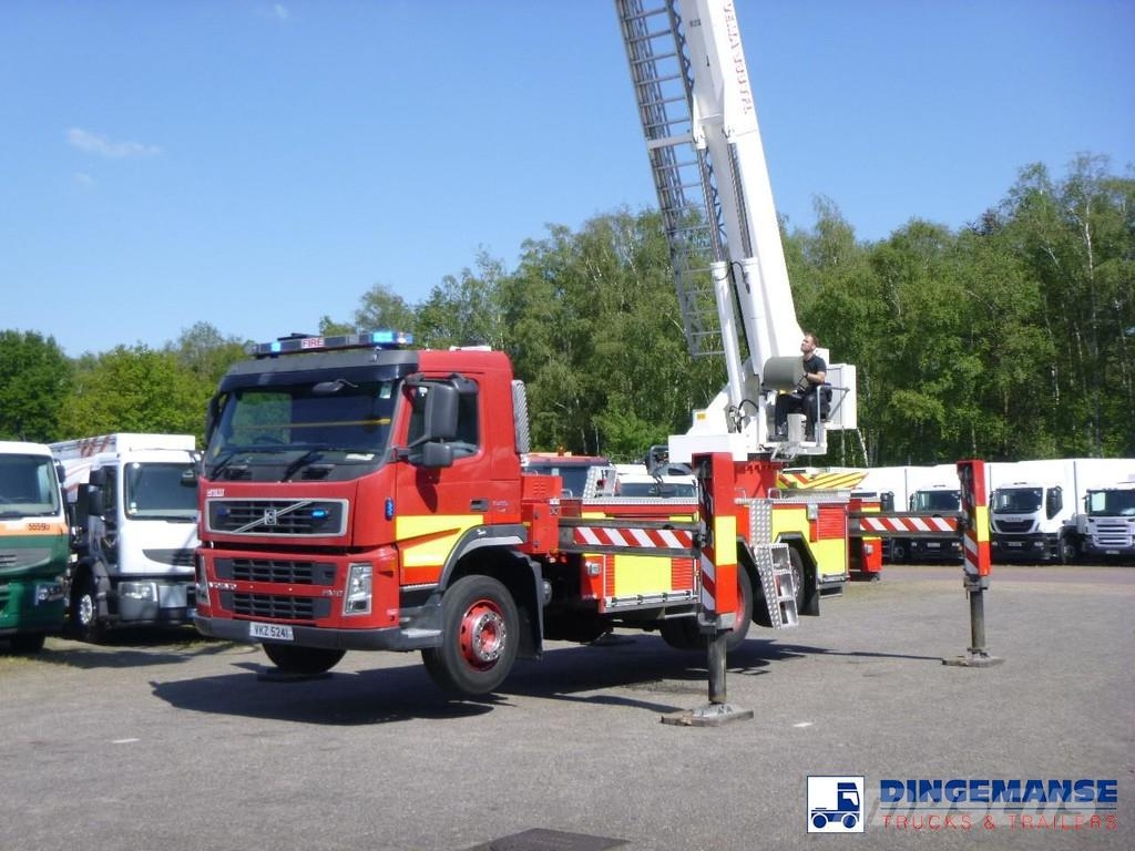 Volvo FM9 340 6x2 RHD Vema 333 TFL fire truck Itfaiye araçlari