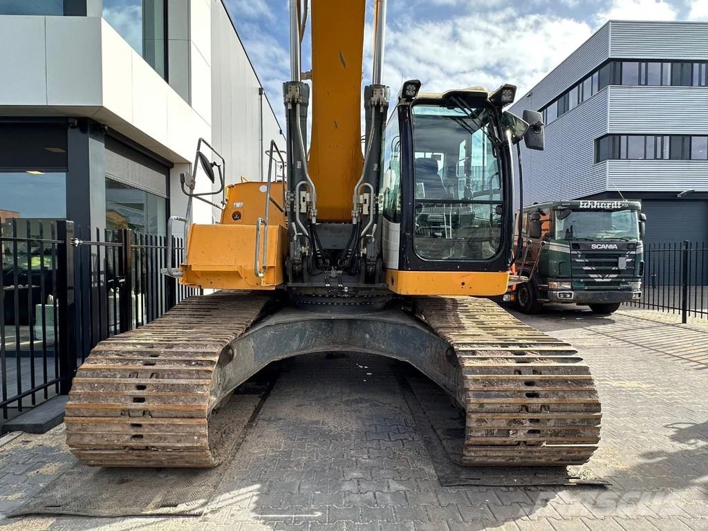 Liebherr R946LC Beltegraver