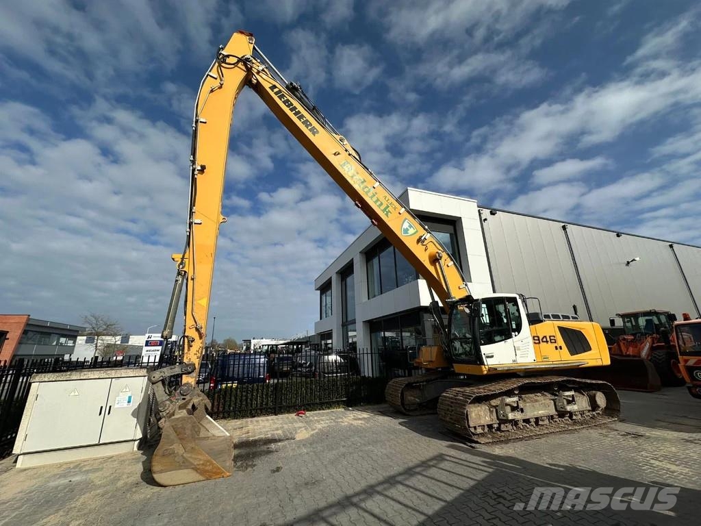 Liebherr R946LC Beltegraver