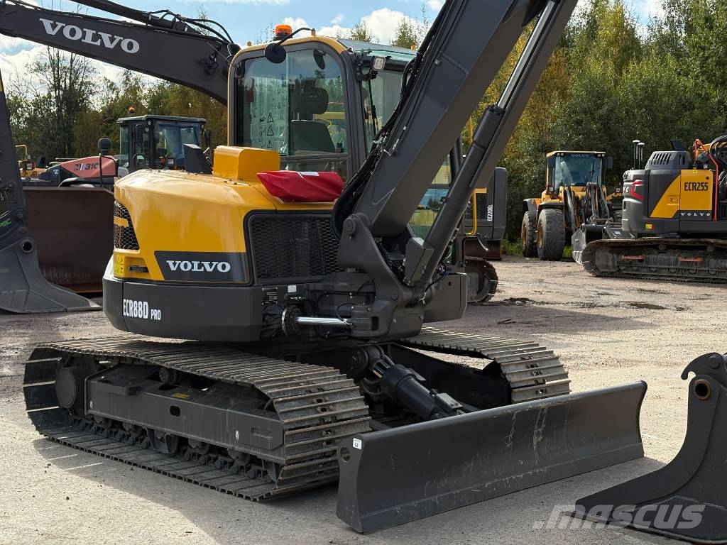 Volvo ECR 88 D Midikaivukoneet 7t - 12t