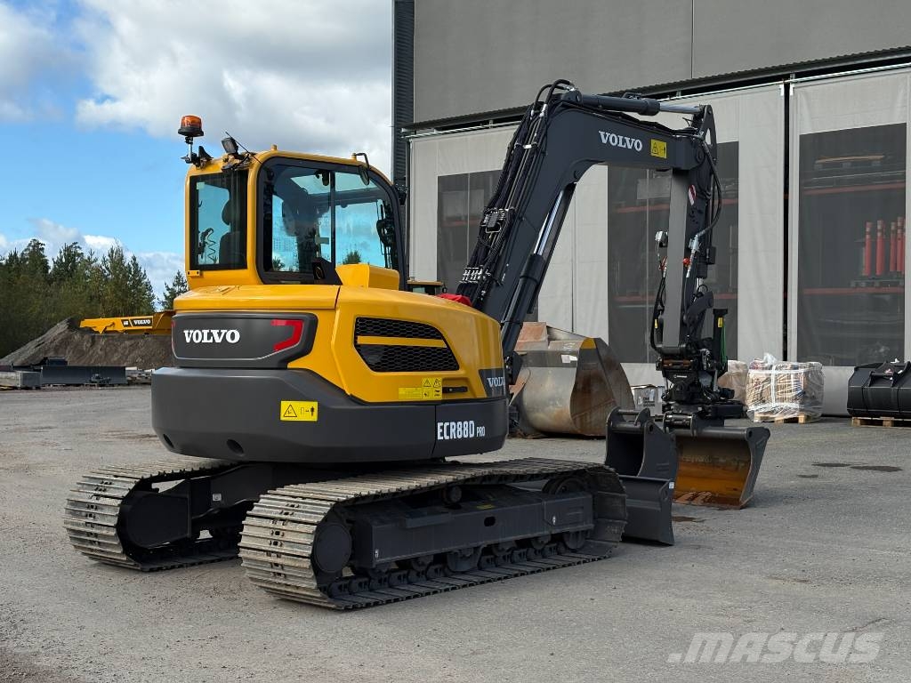 Volvo ECR 88 D Midikaivukoneet 7t - 12t