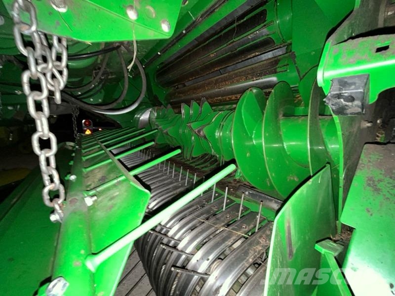 John Deere V451R Enfardadeiras redondas