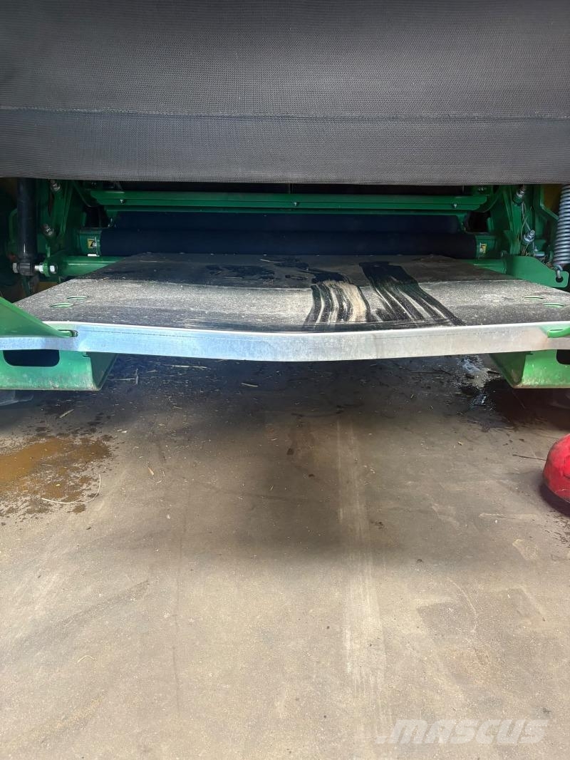 John Deere V451R Enfardadeiras redondas
