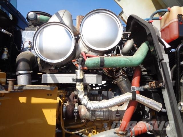 CAT 972 MXE Gumikerekes homlokrakodók
