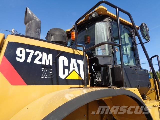 CAT 972 MXE Gumikerekes homlokrakodók