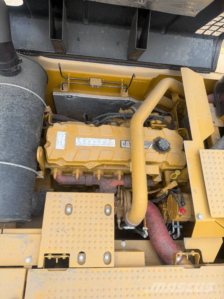 CAT 336D2L - 28th Anniversary Promotion Price Bandgrävare