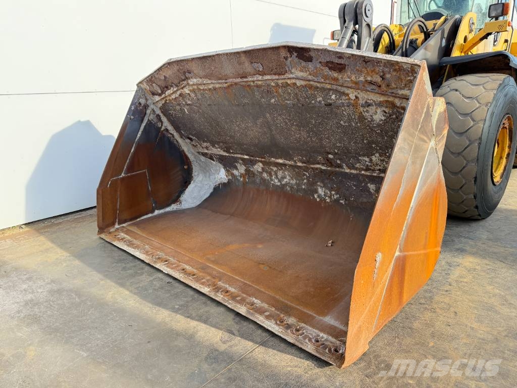 Volvo L150G - Automatic Greasing / CDC Steering Kolesni nakladalci