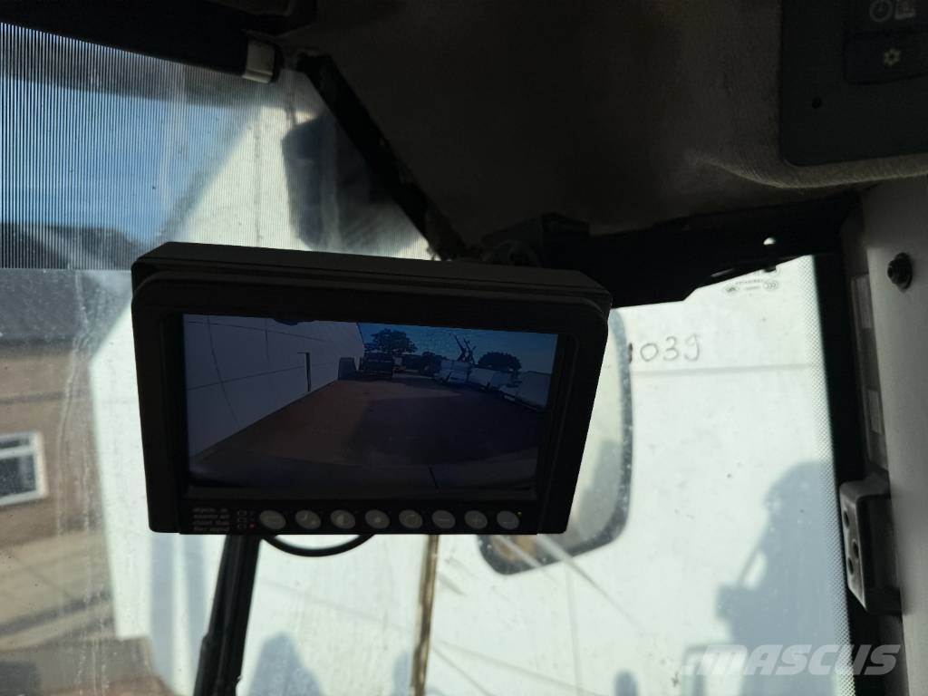 Volvo L150G - Automatic Greasing / CDC Steering Kolesni nakladalci