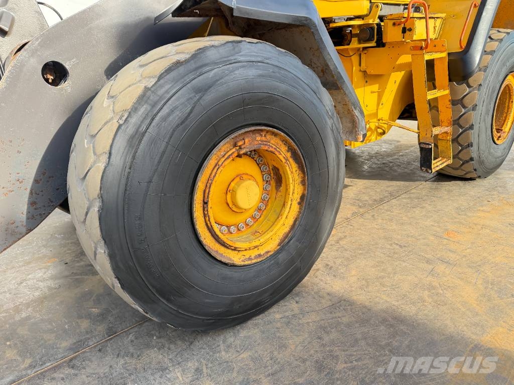 Volvo L150G - Automatic Greasing / CDC Steering Kolesni nakladalci