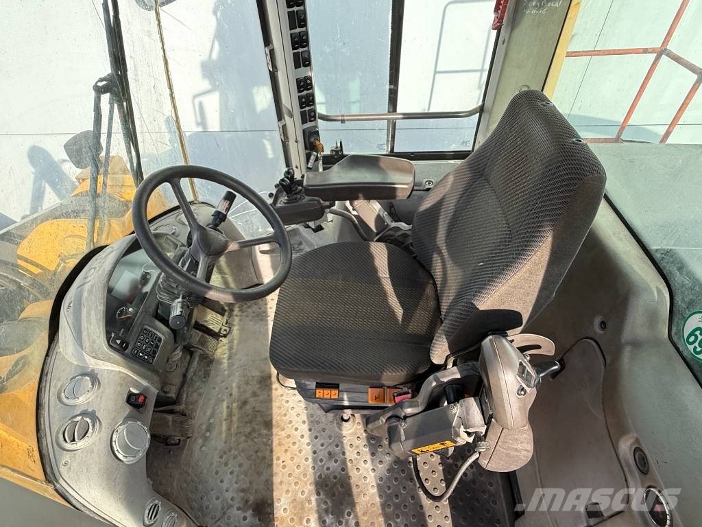 Volvo L150G - Automatic Greasing / CDC Steering Kolesni nakladalci
