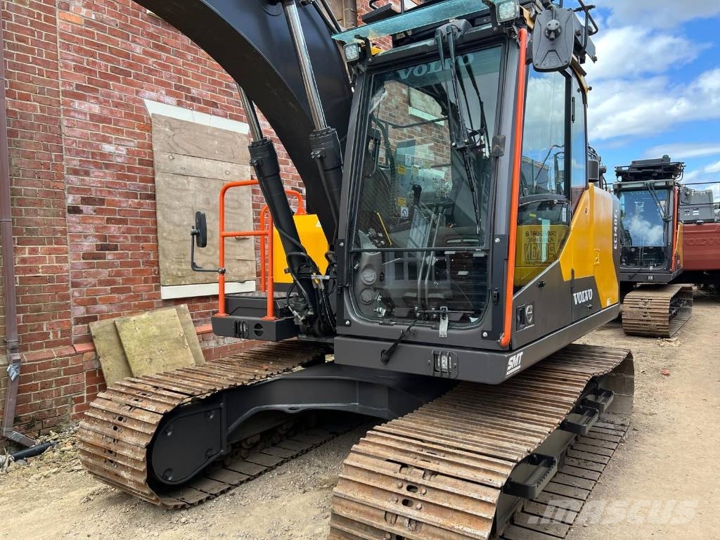 Volvo EC 140 Гусеничні екскаватори