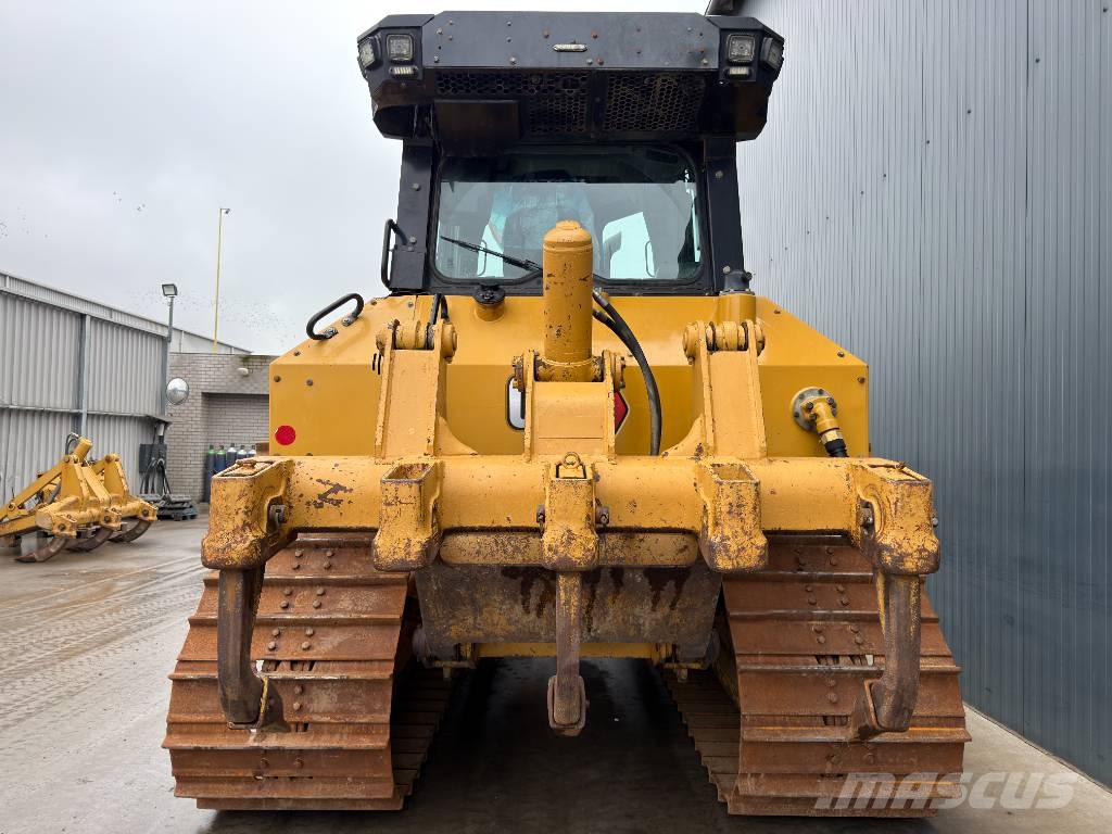 CAT D5 LGP Telaketjupuskutraktorit