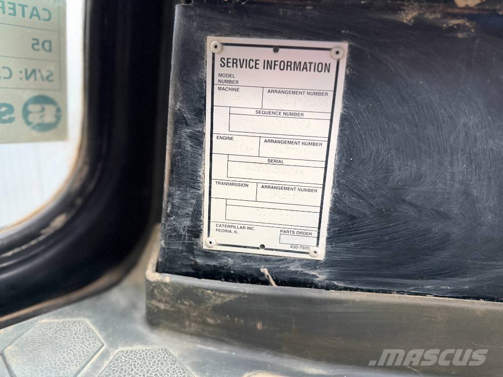 CAT D5 LGP Telaketjupuskutraktorit