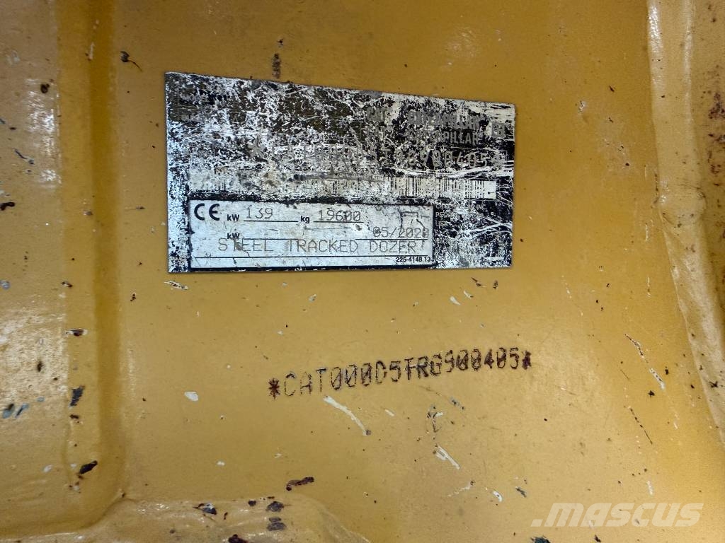 CAT D5 LGP Telaketjupuskutraktorit