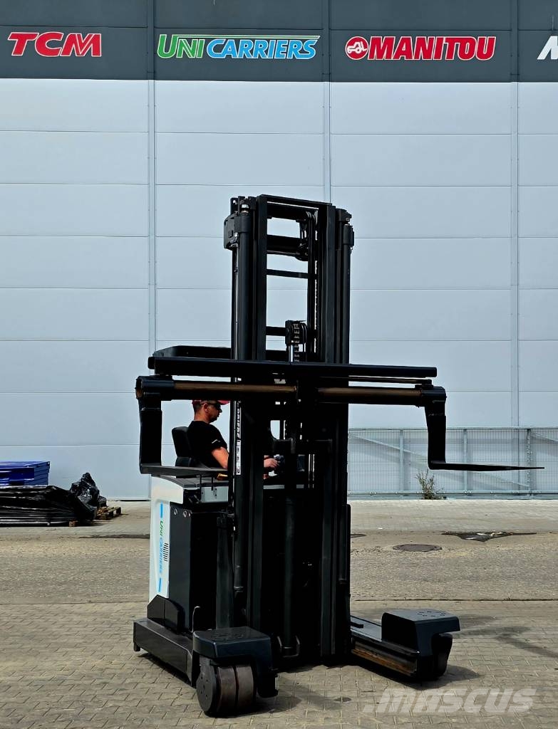 UniCarriers UFW 250 DTFVRF 705 شاحنة المناولة رباعية الاتجاهات