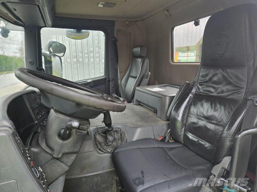 Scania P400 6X2 MULTILIFT + BOX 吊鉤式起重車