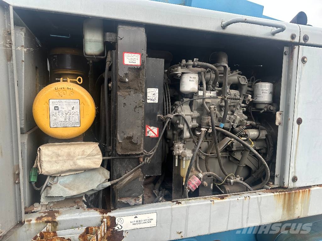 Aichi SP 21 AJ رافعات سلة تلسكوبية