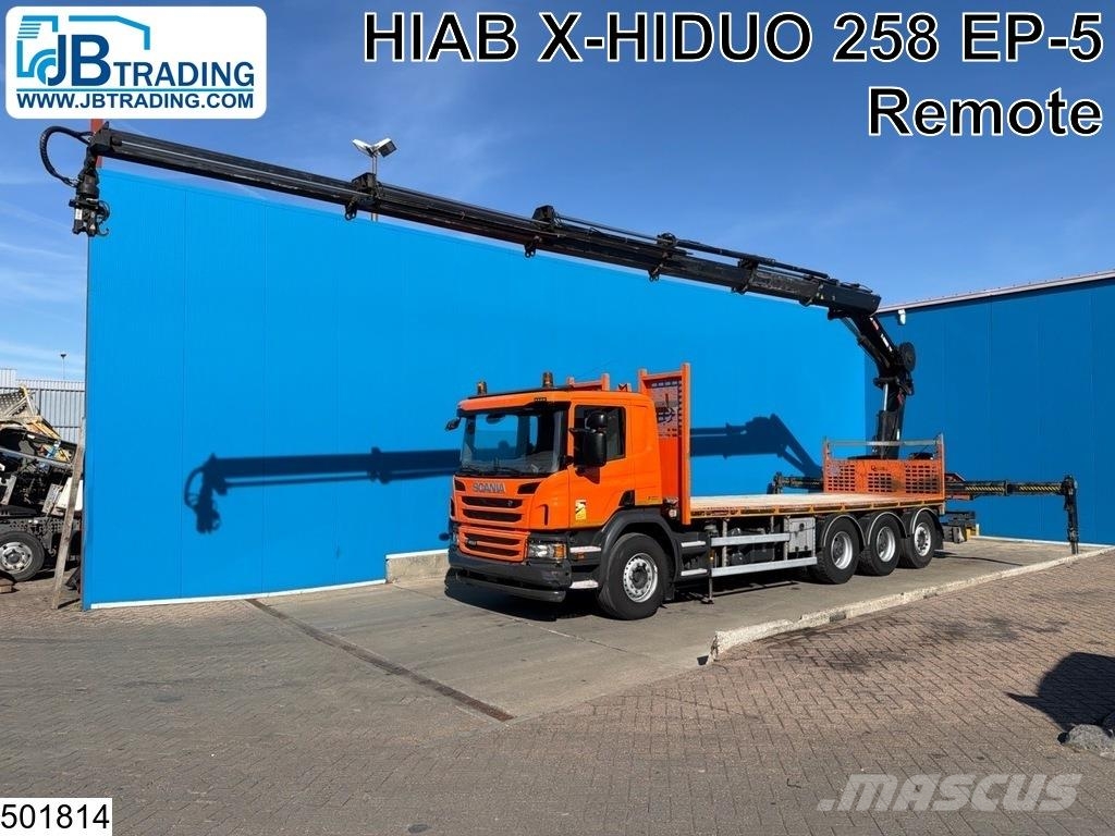 Scania P 450 8x4, EURO 6, Retarder, PTO, Hiab Camiones de cama baja