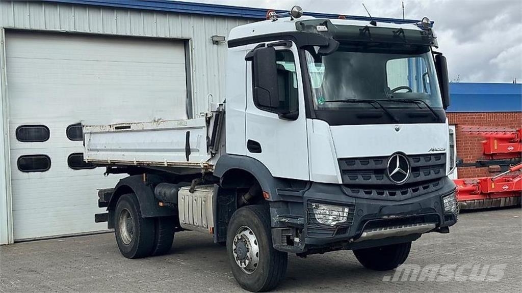 Mercedes-Benz AROCS 1835 Kipper 4x4 Otros camiones