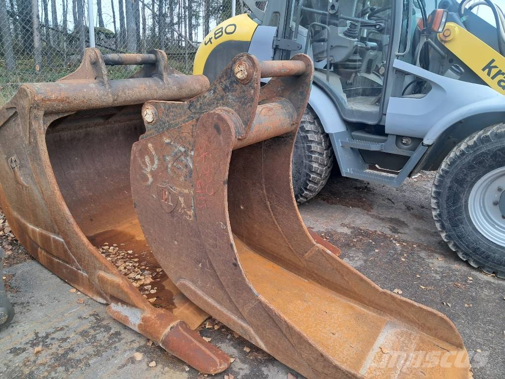 Kobelco SK 300 LC-11 Raupenbagger