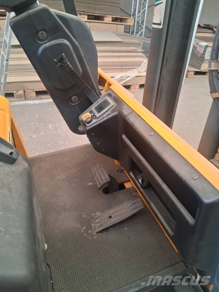 Jungheinrich EFG V16G Elektro Stapler