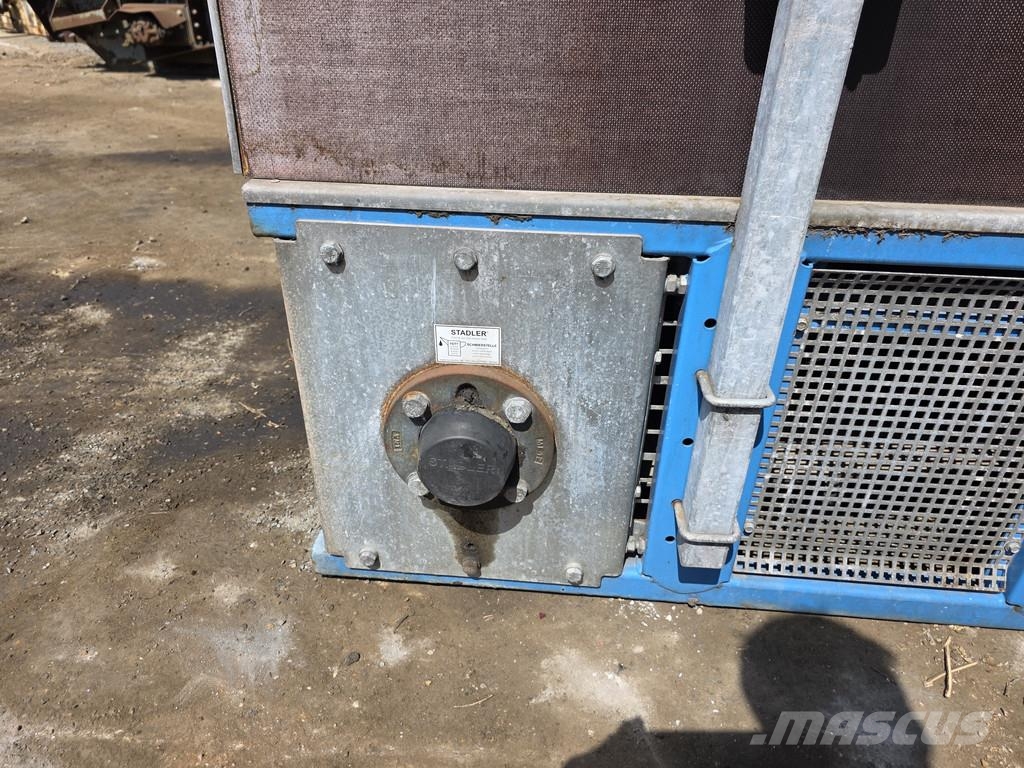 Stadler Bunker Hopper Machacadoras