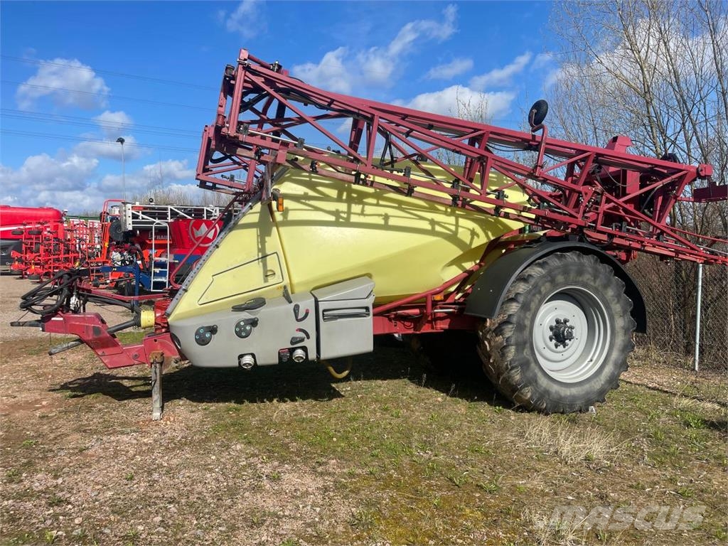 Hardi Commander 4400 Getrokken spuitmachines