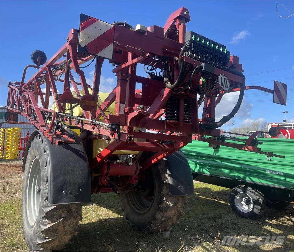Hardi Commander 4400 Getrokken spuitmachines