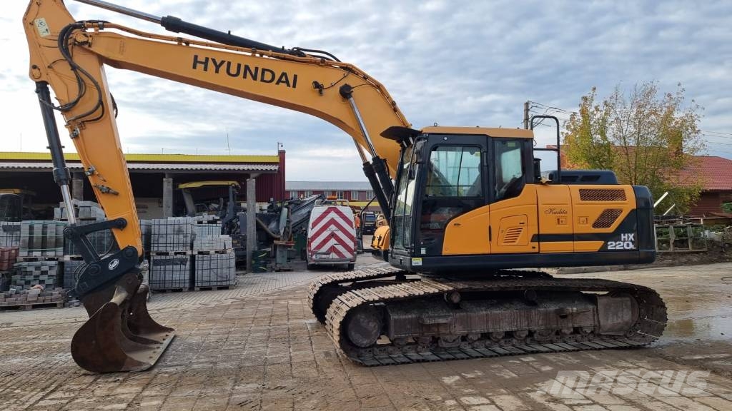 Hyundai HX 220 L Vikšriniai ekskavatoriai