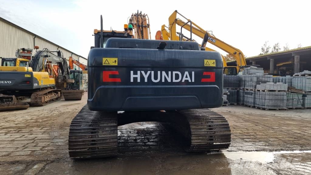 Hyundai HX 220 L Vikšriniai ekskavatoriai