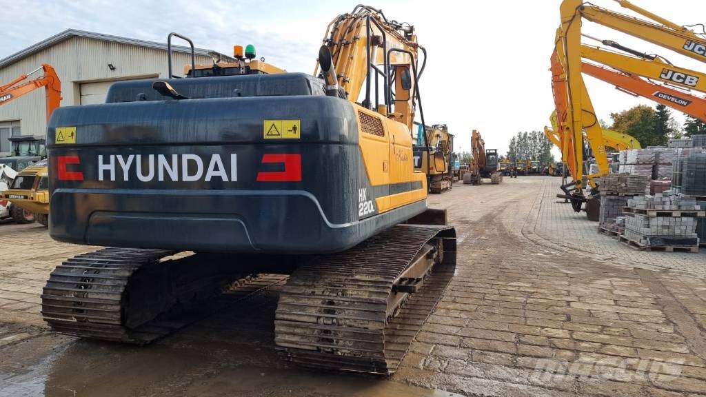 Hyundai HX 220 L Vikšriniai ekskavatoriai